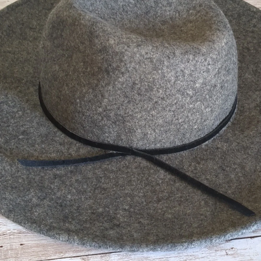 Free People Wool Wide Brim Fedora Hat Black Trim OS - Picture 7 of 14
